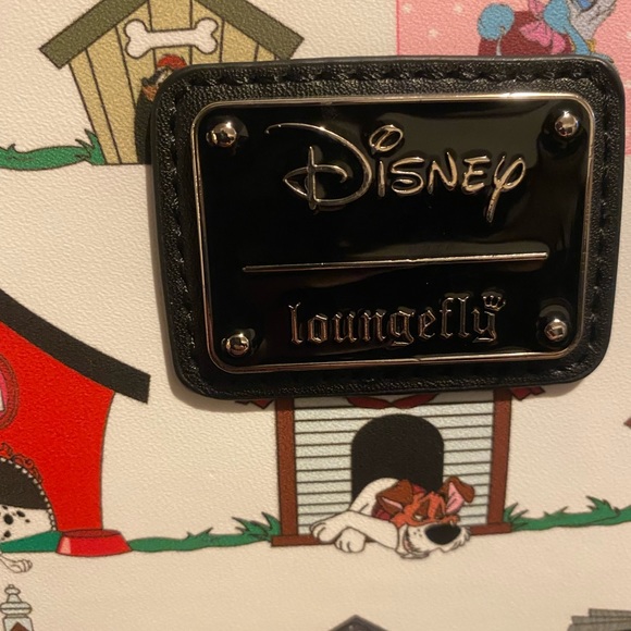 Loungefly X Disney Dogs of Disney crossbody bag - Picture 2 of 14